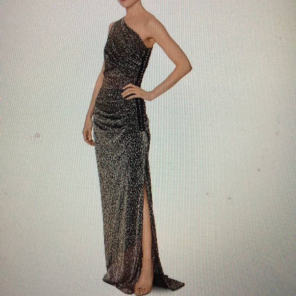 Laundry By Shelli Segal Dresses & Skirts - Like-New Shelli Segal One Shoulder Black Gown